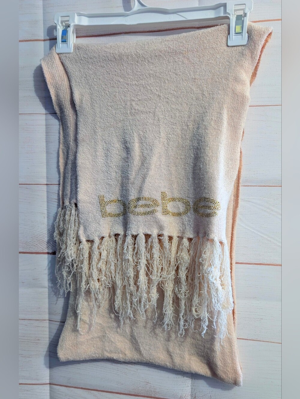bebe Light 🍑 Peach Knit Fringe Scarf with Gold Bling Logo Accent - Picture 8 of 8